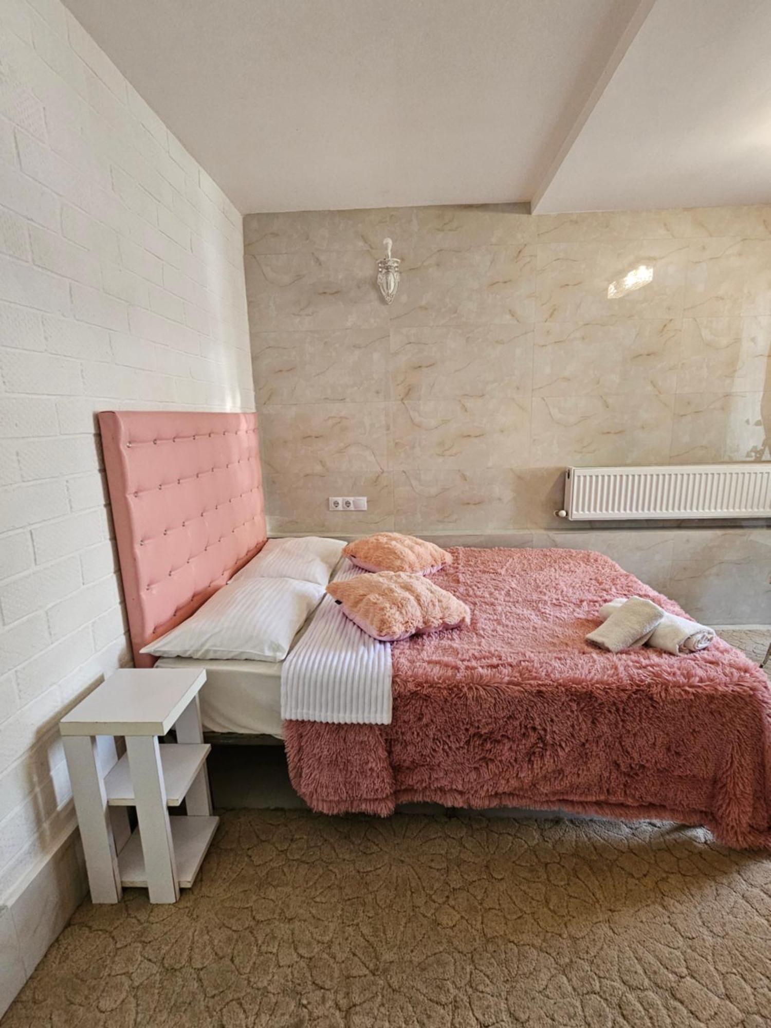 Rose Studio Кишинёв Экстерьер фото